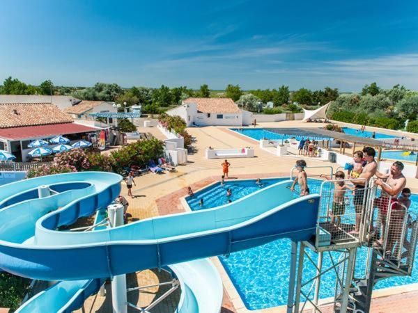 Camping La Brise De Camargue Saintes-Maries-de-La-Mer Exterior foto