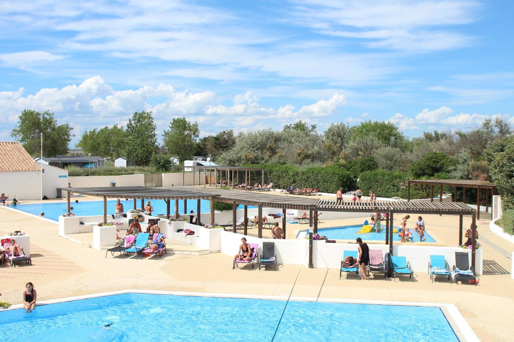 Camping La Brise De Camargue Saintes-Maries-de-La-Mer Exterior foto